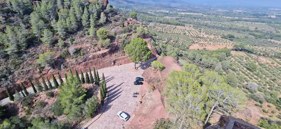 Tour scooter 125 guided Cambrils to red hills 2h with pickup - Timing, pickup, and the real value of the price
