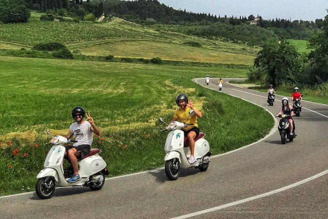 Tuscany Vespa Tours Through the Hills of Chianti - The five things to know before booking