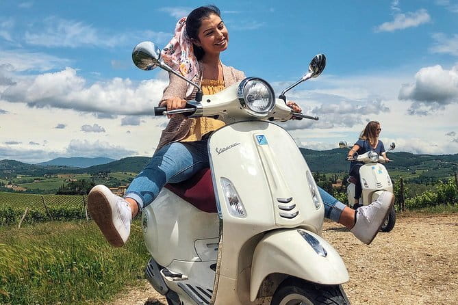 Tuscany Vespa Tours Through the Hills of Chianti - Leaving Florence for the Chianti hills