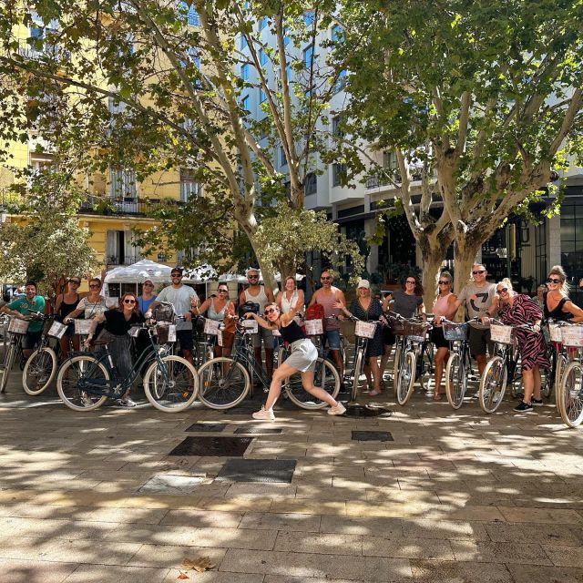 Valencia: Private City Tour on Bike,E-Bike&E-Scooter - Key points to know before booking
