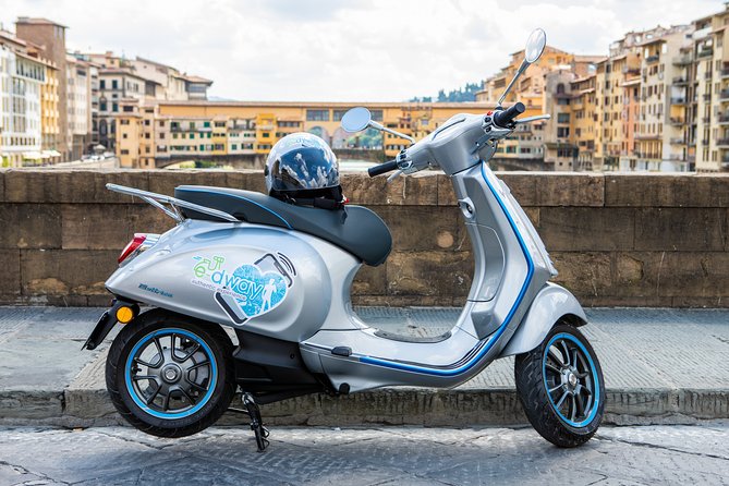 Vespa Elettrica 70 (125) Rental for the Full Day in Florence - Starting at Borgo Ognissanti at 10 a.m.