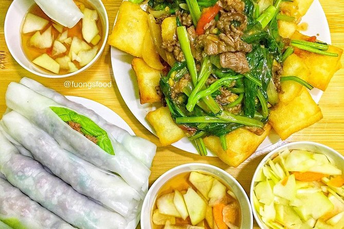 Vespa Food Tour Hanoi After Dark 3.5 hrs_TOP SERVICE, MAX VALUE - A night ride around West Lake