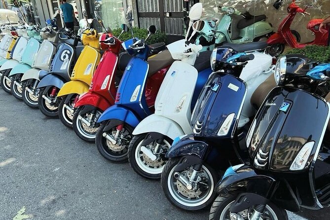 Vespa Naples rental - Riding in Naples requires honest self-assessment