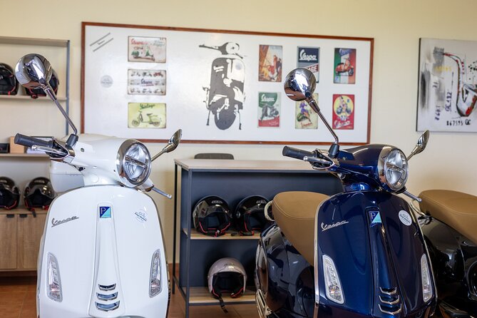 Vespa Primavera 24 Hour Rental in Madeira - The equipment included with your rental