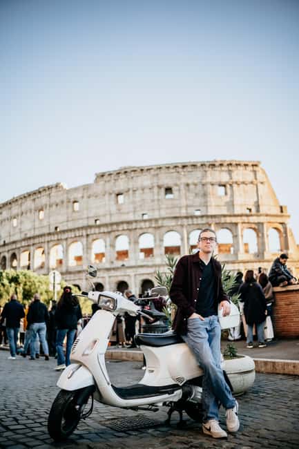 Vespa Scooter Tour "Rome as a Local" - Why seeing Rome by Vespa works