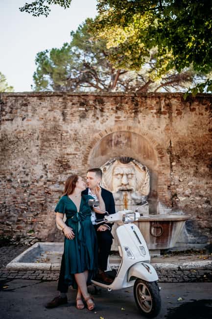 Vespa Scooter Tour "Rome as a Local" - Finishing at the Pantheon