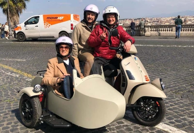Vespa Sidecar Tour: Express Highlights of Rome - Why a Vespa sidecar works well in Rome