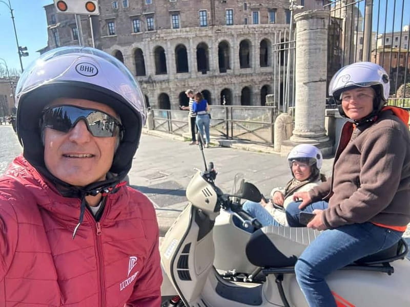 Vespa Sidecar Tour: Express Highlights of Rome - Trevi Fountain and the Pantheon