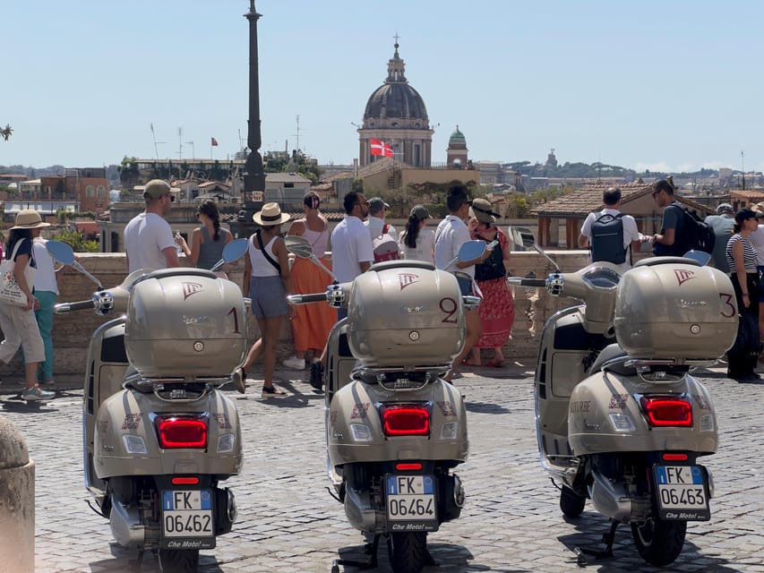 Vespa Sidecar Tour: Highlights of Rome - St. Peter’s Square and Vatican City