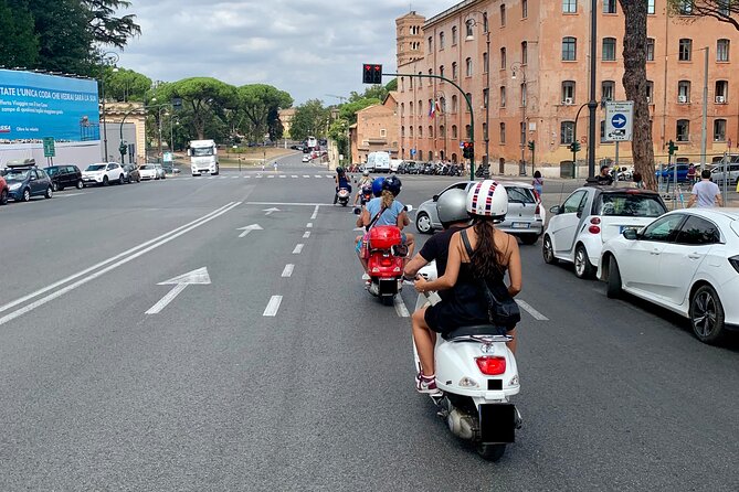 Vespa Tour in Rome Driven by Us with Optional Pick Up - Key points to know before booking