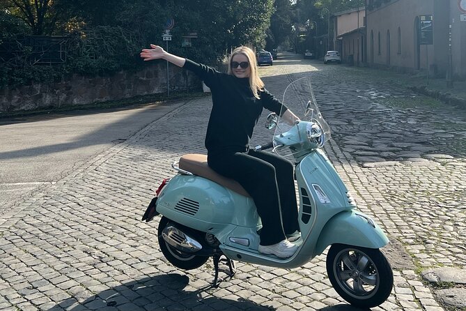 Vespa Tour in Rome Driven by Us with Optional Pick Up - Caracalla Baths: scale without a museum queue