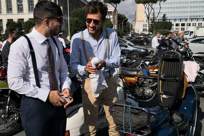 Vespa Tour in Rome with Nicolò - Piazza Navona: Rome’s grand outdoor room