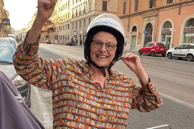 Vespa Tour in Rome with Nicolò - Piazza di Spagna and the Spanish Steps