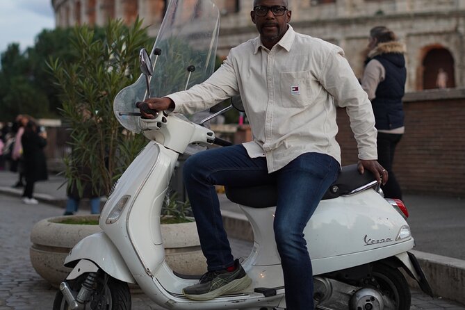 Vespa Tour in Rome with professional photographer - Santa Sabina, a quieter early Christian church