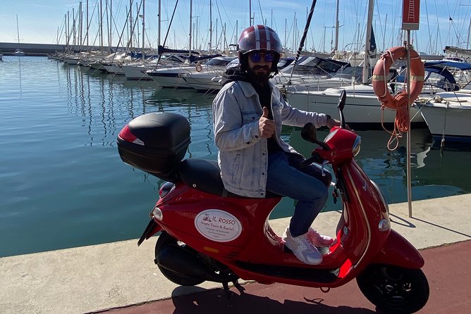 Vespa Tour in Sanremo for half a day - Coffee, Sanremo kisses, and small pleasures
