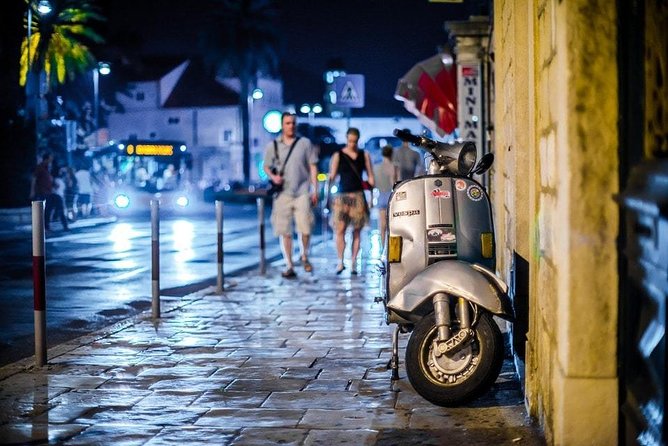 Vespa Tour with driver Rome By Night 3 hours - Caracalla Baths: A Grand Opening View