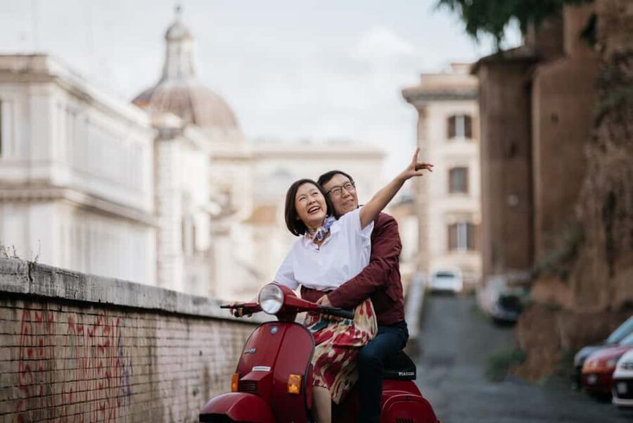 Vespa Tour with Professional Photography in Rome - Orange Garden for calm views over Rome
