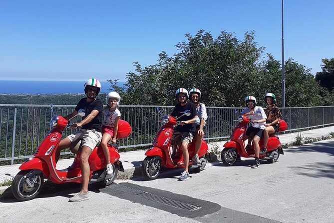 Vespa tour with written guide of Marche in Valdaso - Roadbook freedom, with a little responsibility