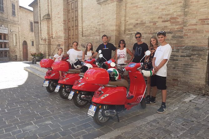 Vespa tour with written guide of Marche in Valdaso - Weather, cancellations, and planning the day
