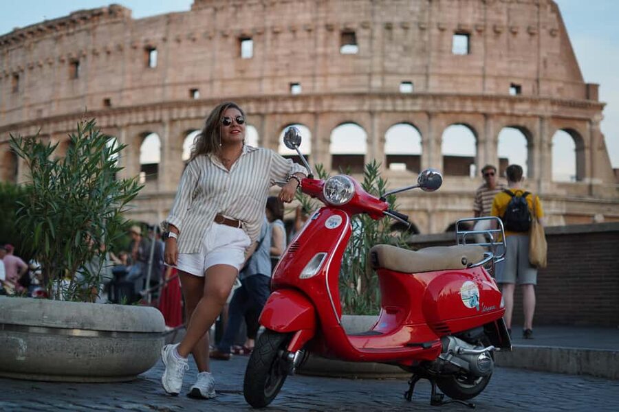 Vespa - Wine and Photography service in Rome - Key points to know before booking