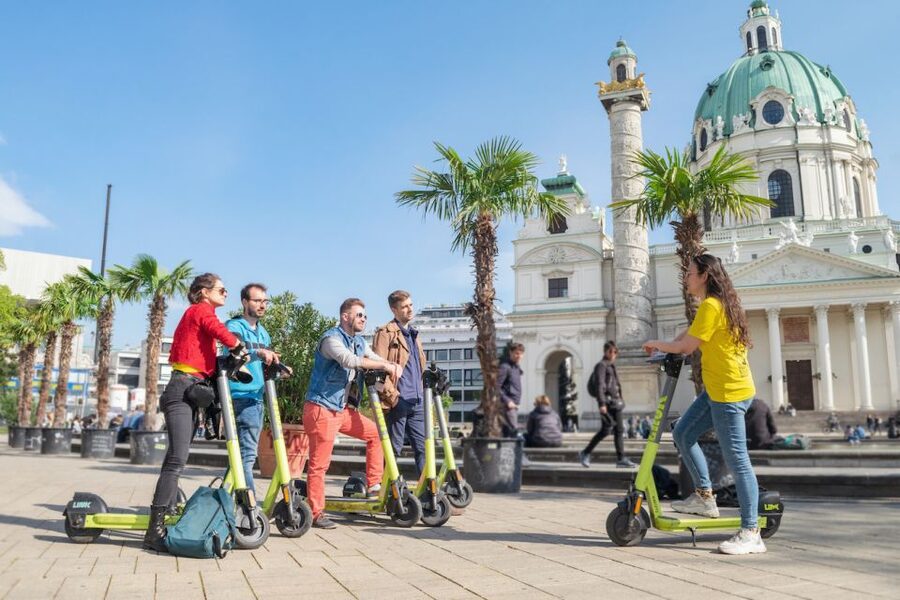Vienna: Guided Tour by Kick Bike or E-Scooter with a Local - Meeting near Stubentor and Stadtpark