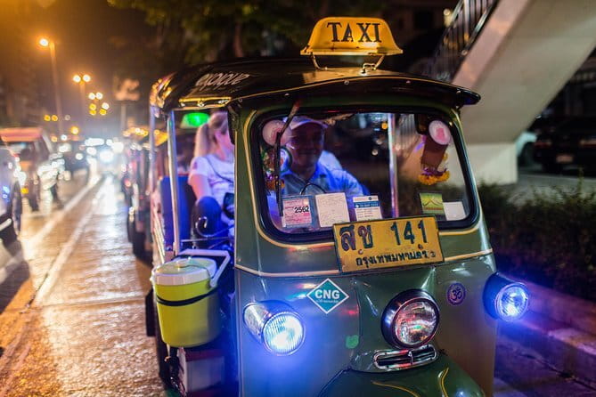 Vintage Scooter Bangkok Tour on Weekday (City Route) - Wang Lang Market is the best break in the middle of the day