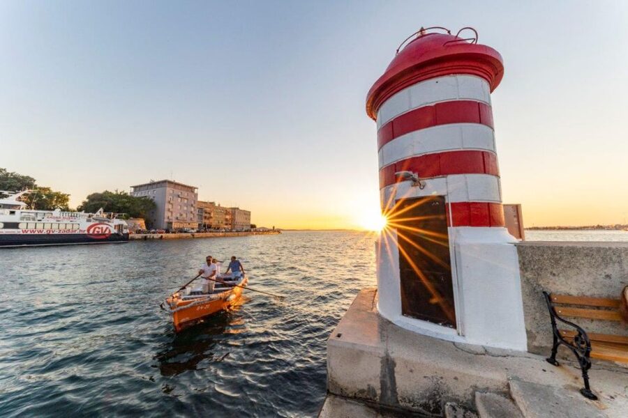 Zadar: E-scooter self guided tour - Starting on the coast road